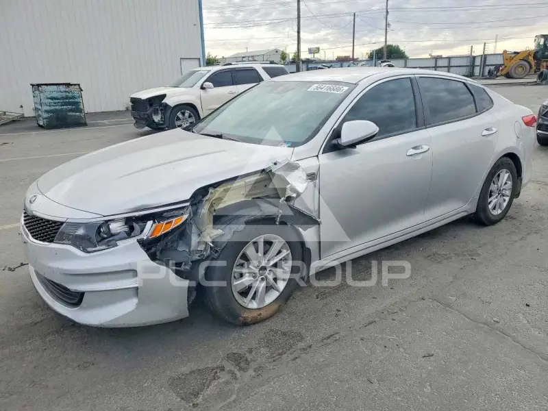 2016 KIA Optima фото