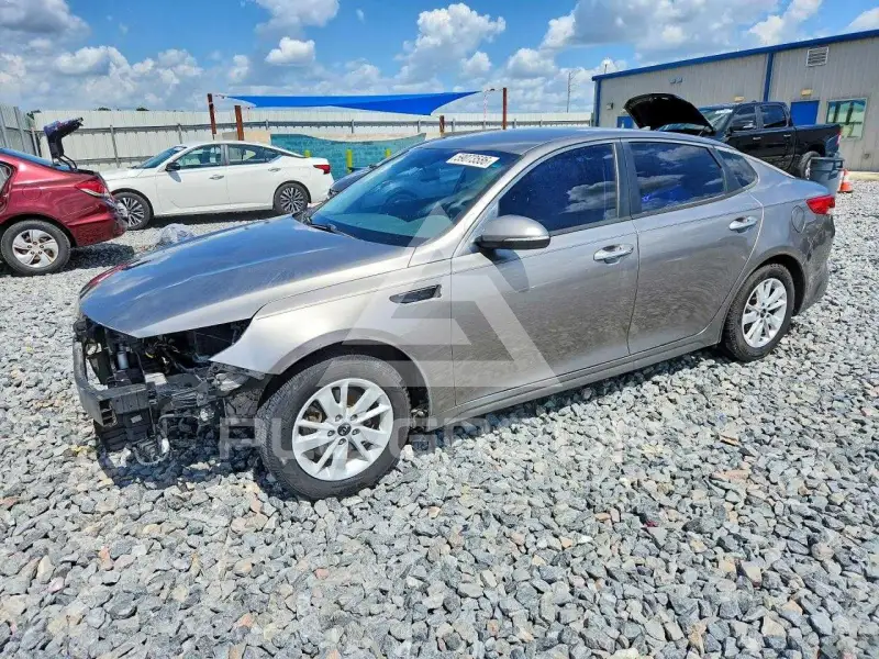 2016 KIA Optima фото