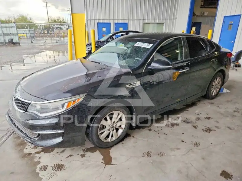 2016 KIA Optima photo