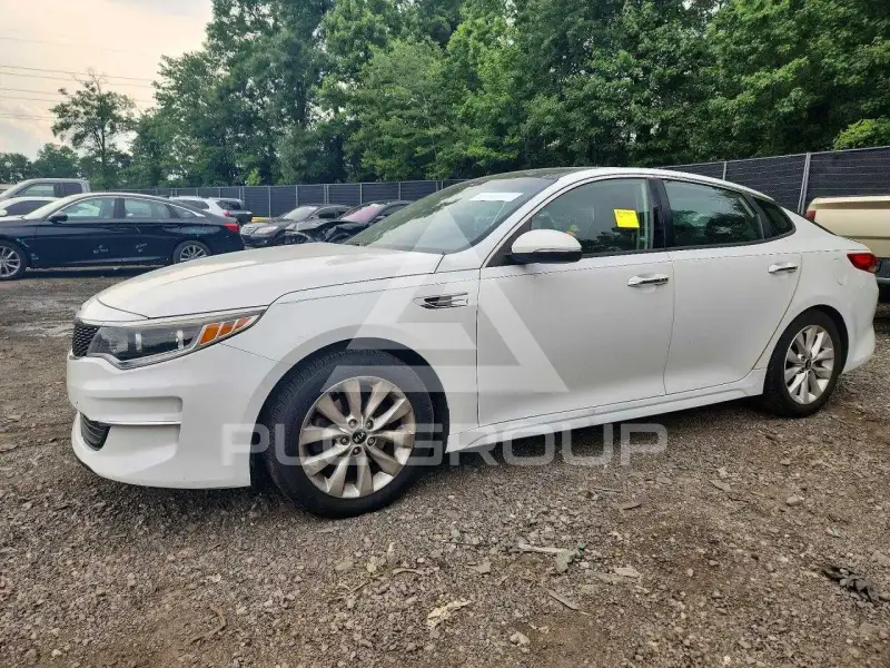 2016 KIA Optima фото
