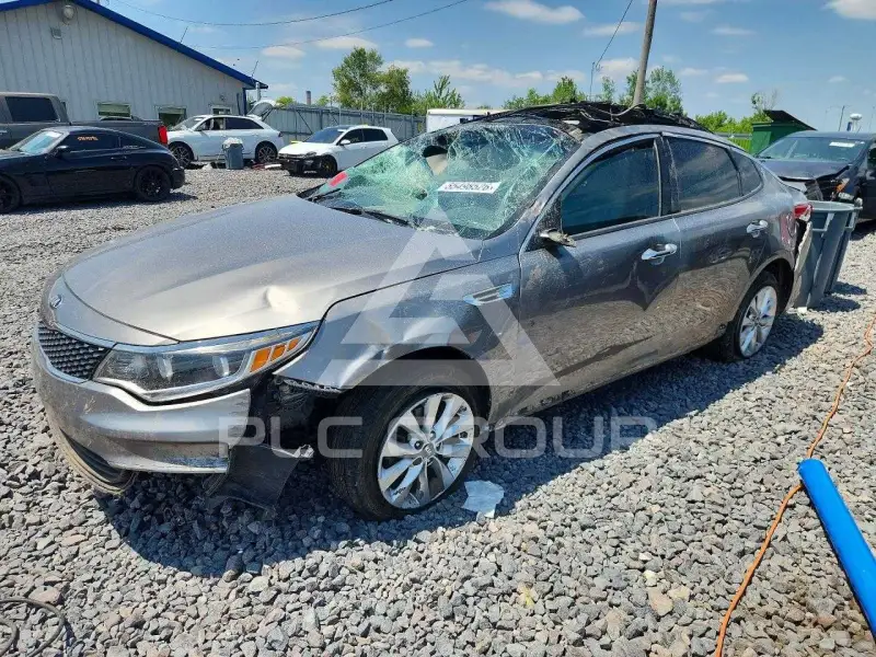 2016 KIA Optima фото