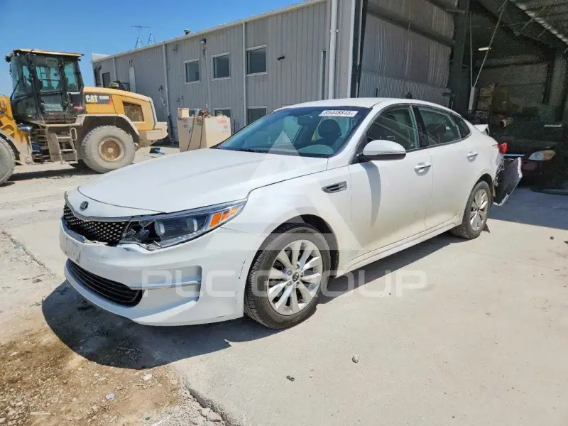 2016 KIA Optima фото