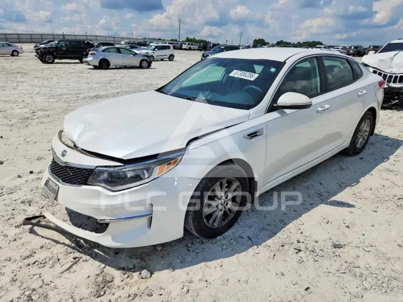 2016 KIA Optima photo
