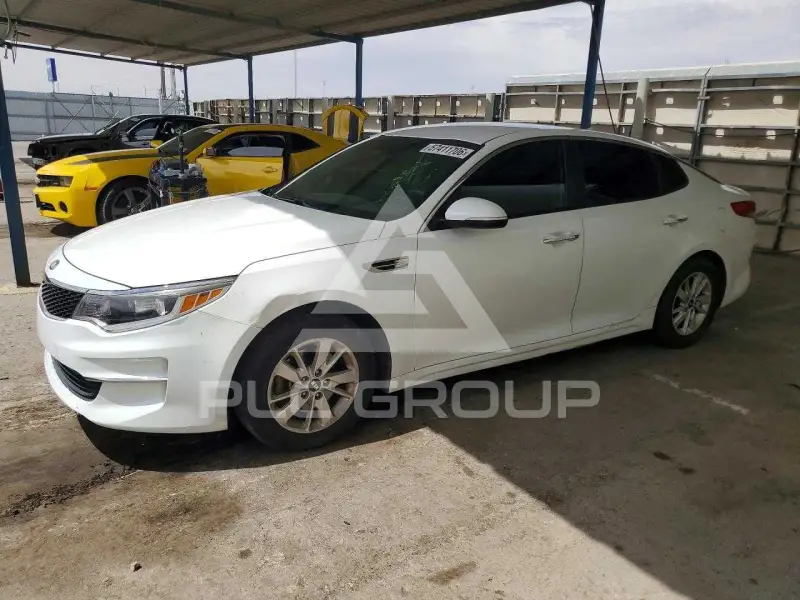2016 KIA Optima photo