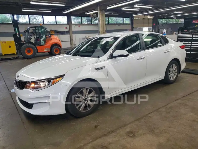 2016 KIA Optima фото