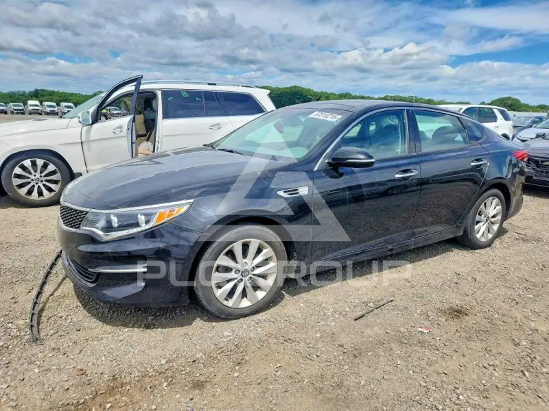 2016 KIA Optima photo