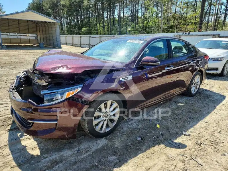 2016 KIA Optima фото