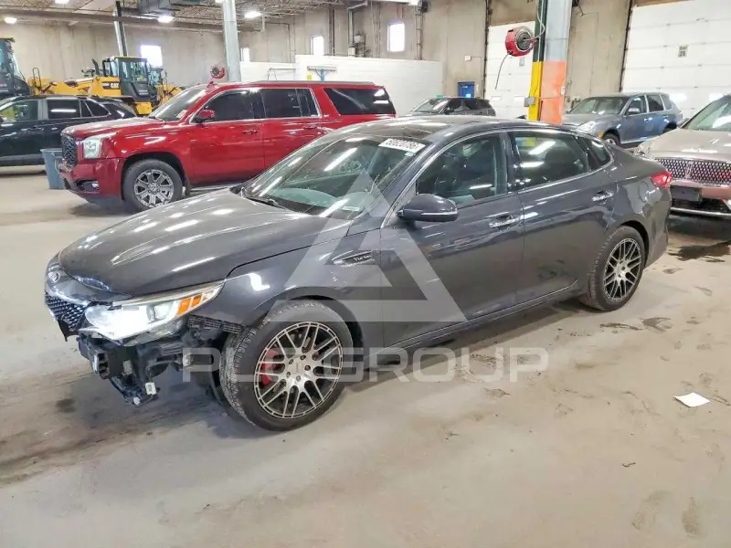 2016 KIA Optima фото