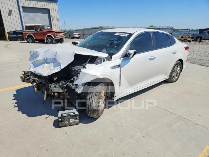 2016 KIA Optima фото
