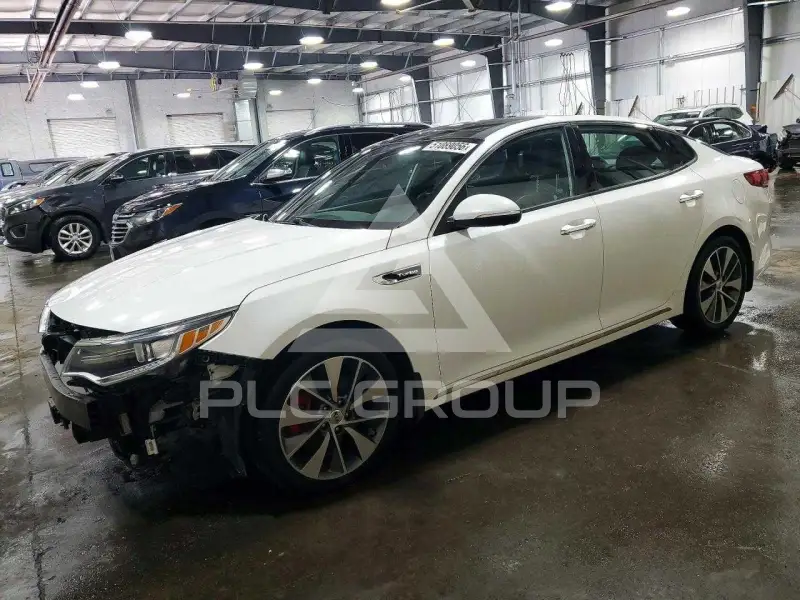 2016 KIA Optima фото