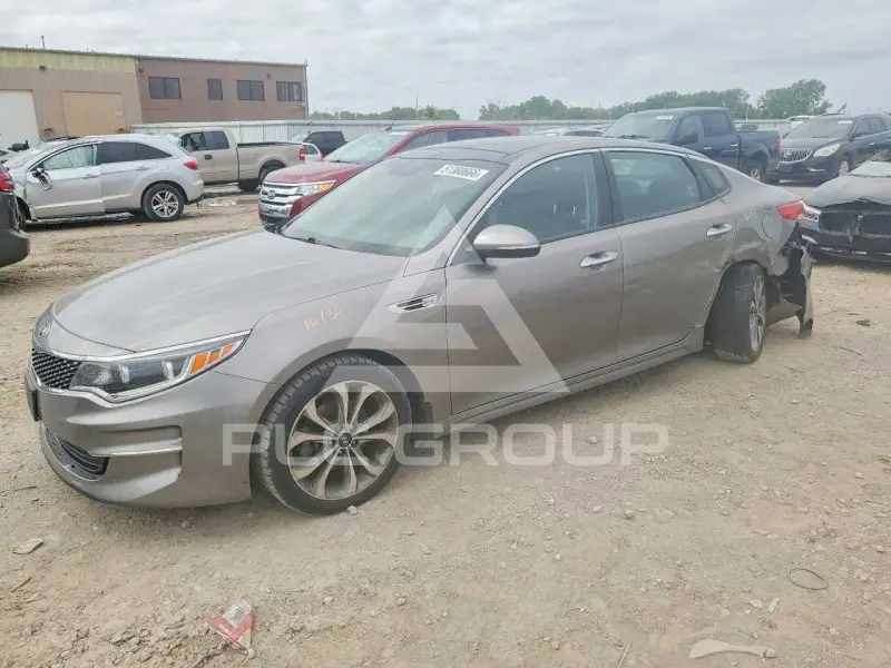 2016 KIA Optima photo