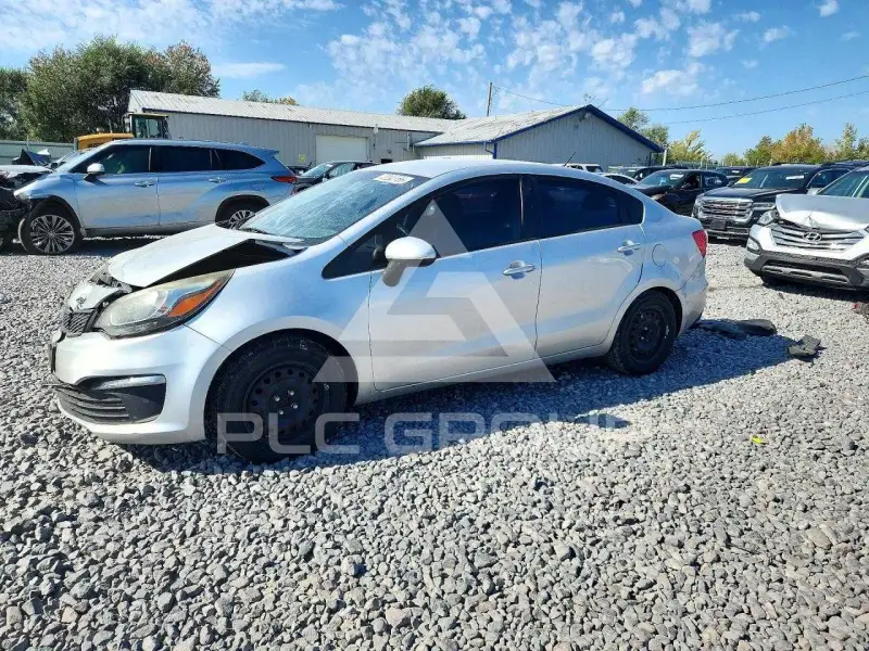 2016 KIA Rio photo