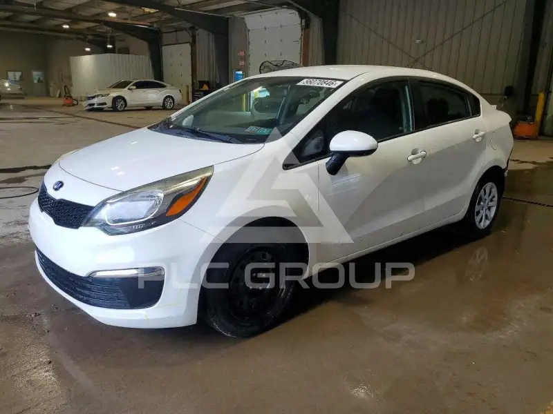 2016 KIA Rio фото