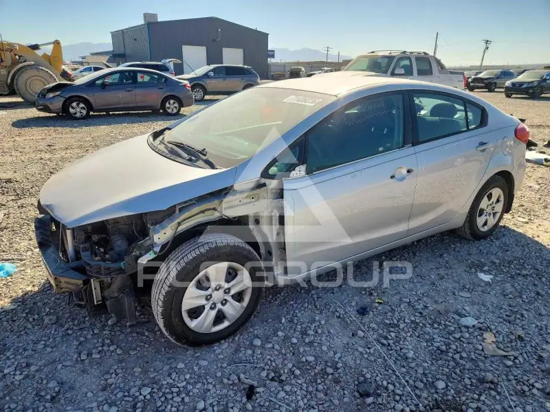 2016 KIA Forte фото