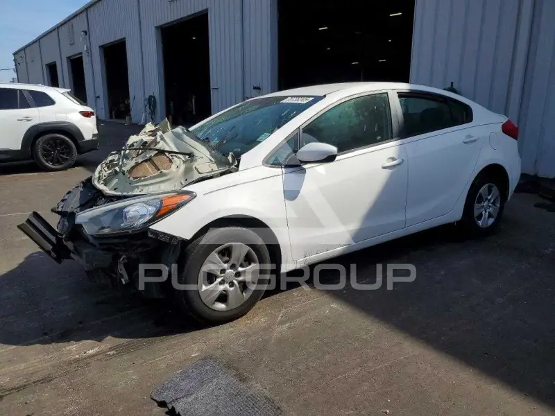 2016 KIA Forte фото