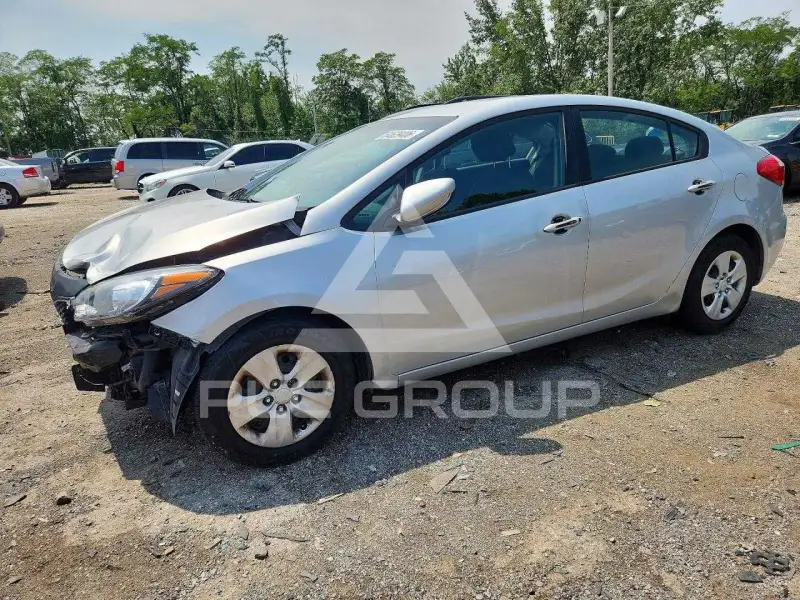 2016 KIA Forte photo