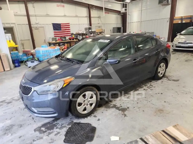 2016 KIA Forte photo
