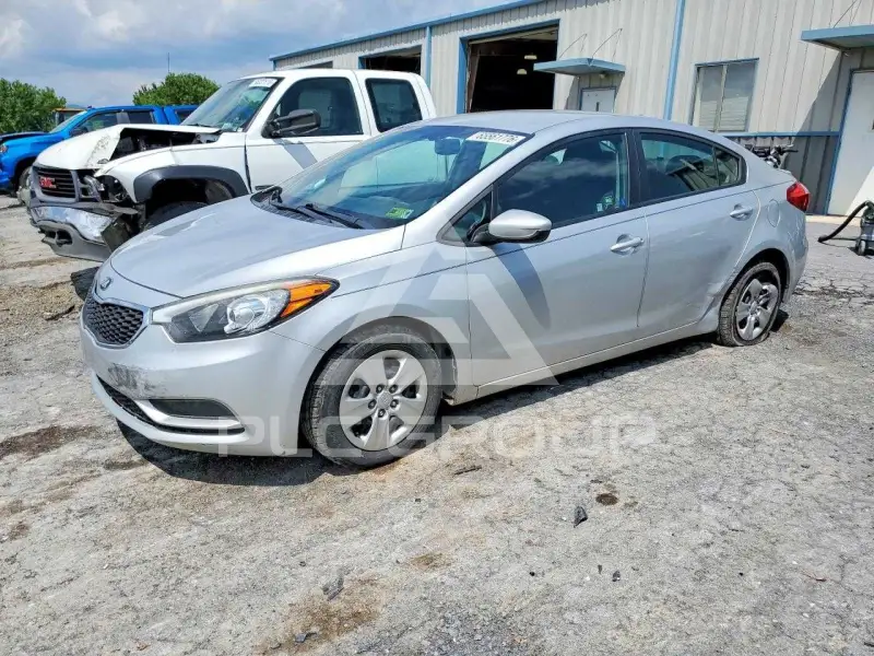 2016 KIA Forte photo