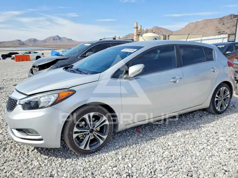 2016 KIA Forte photo