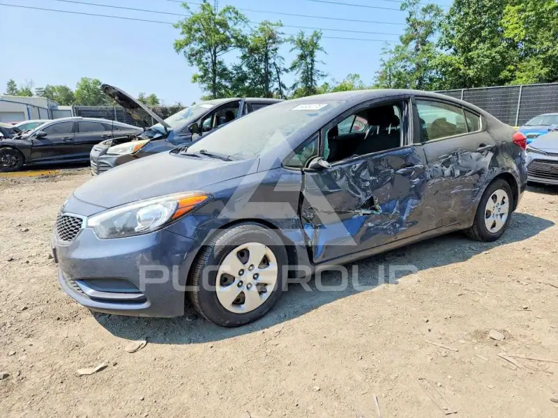 2016 KIA Forte фото