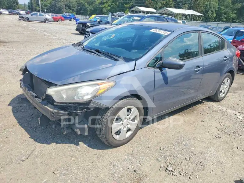 2016 KIA Forte photo