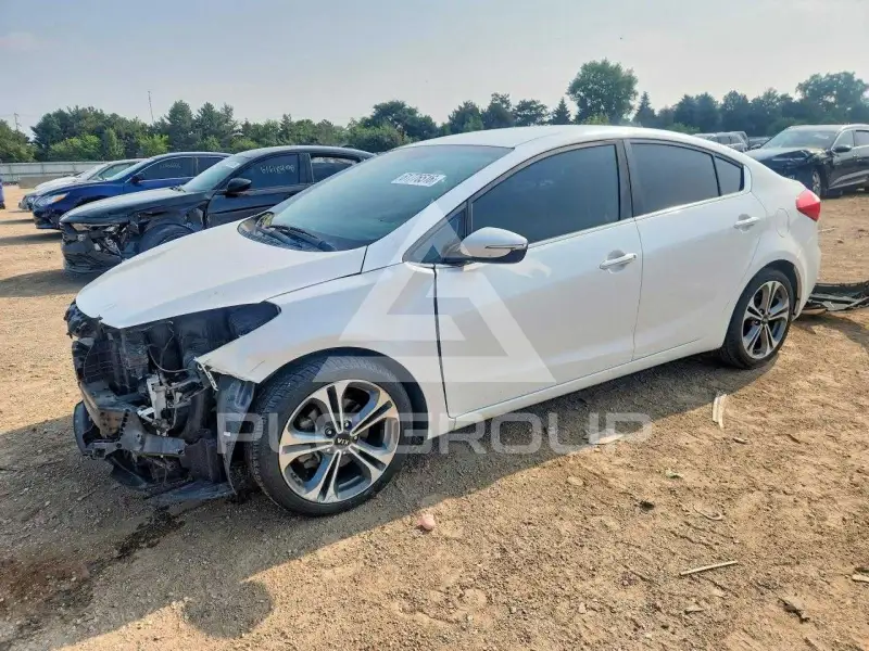 2016 KIA Forte photo