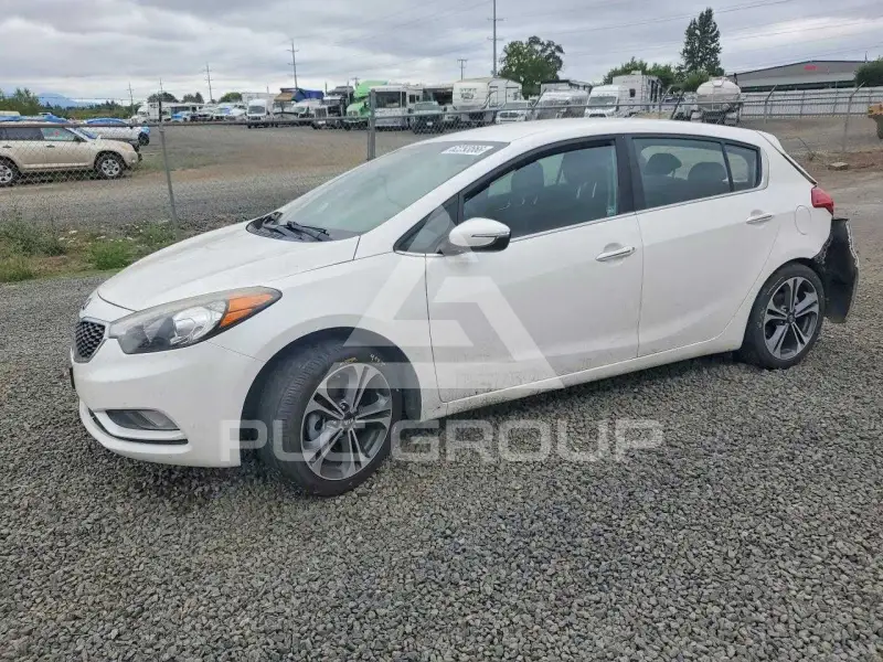 2016 KIA Forte photo