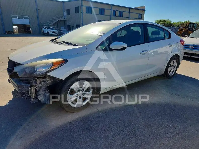2016 KIA Forte photo