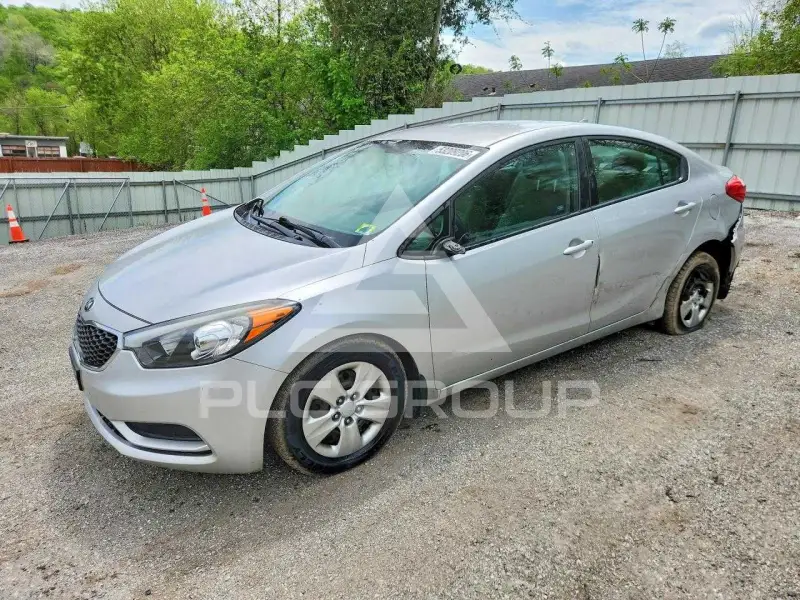 2016 KIA Forte photo