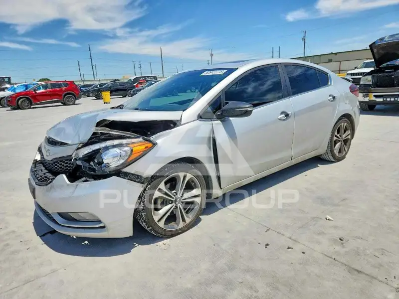 2016 KIA Forte photo