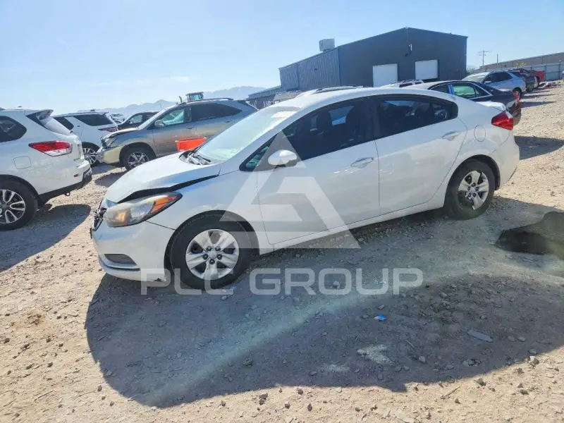 2016 KIA Forte photo