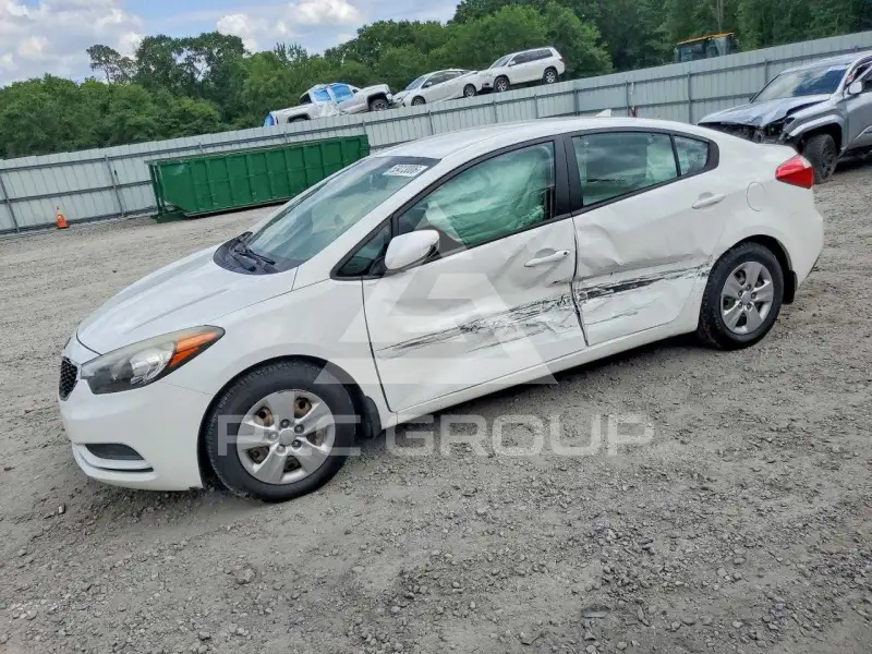 2016 KIA Forte фото