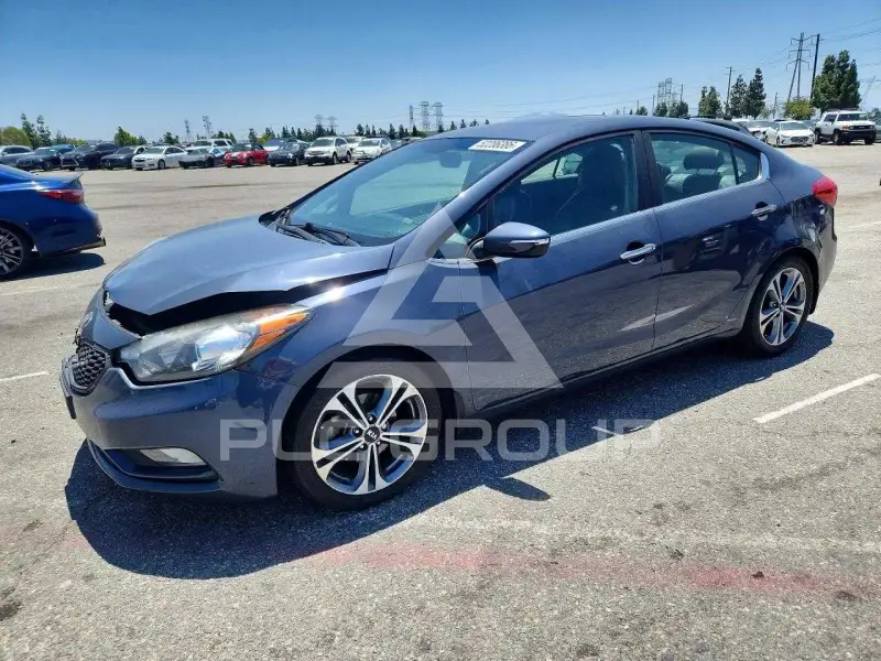 2016 KIA Forte photo