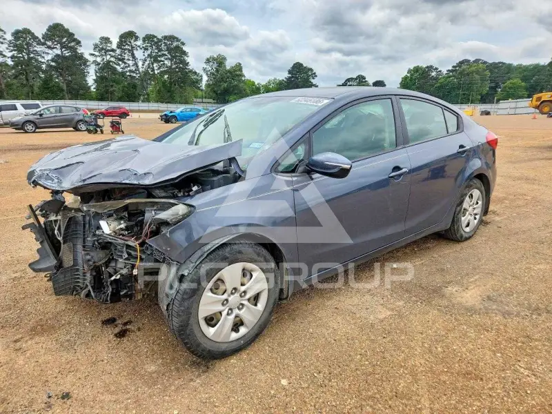 2016 KIA Forte фото
