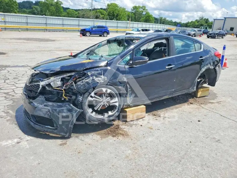 2016 KIA Forte photo