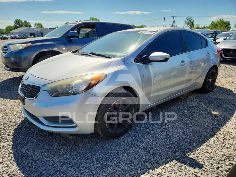 2016 KIA Forte фото