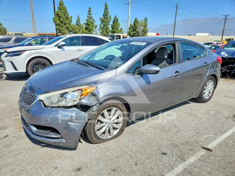 2016 KIA Forte фото