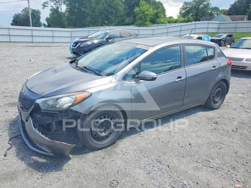 2016 KIA Forte photo