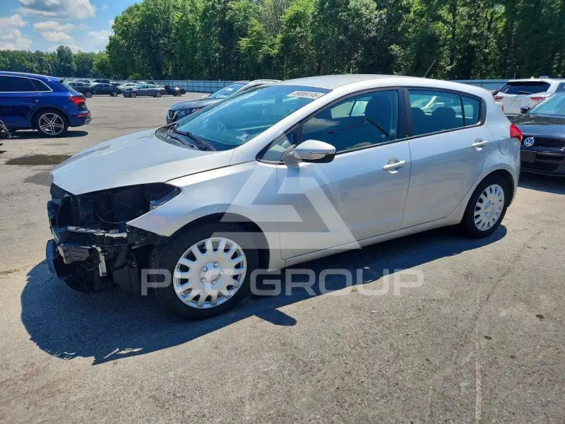 2016 KIA Forte photo