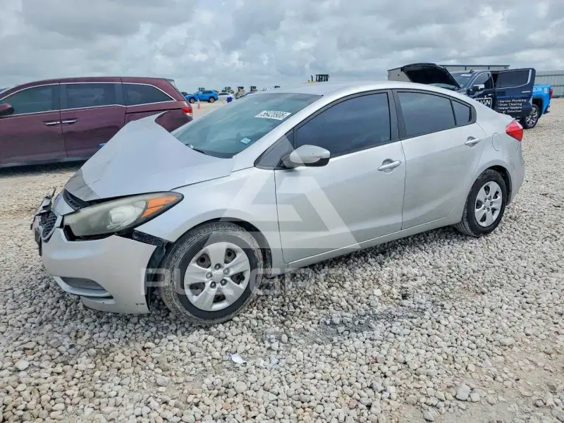 2016 KIA Forte photo