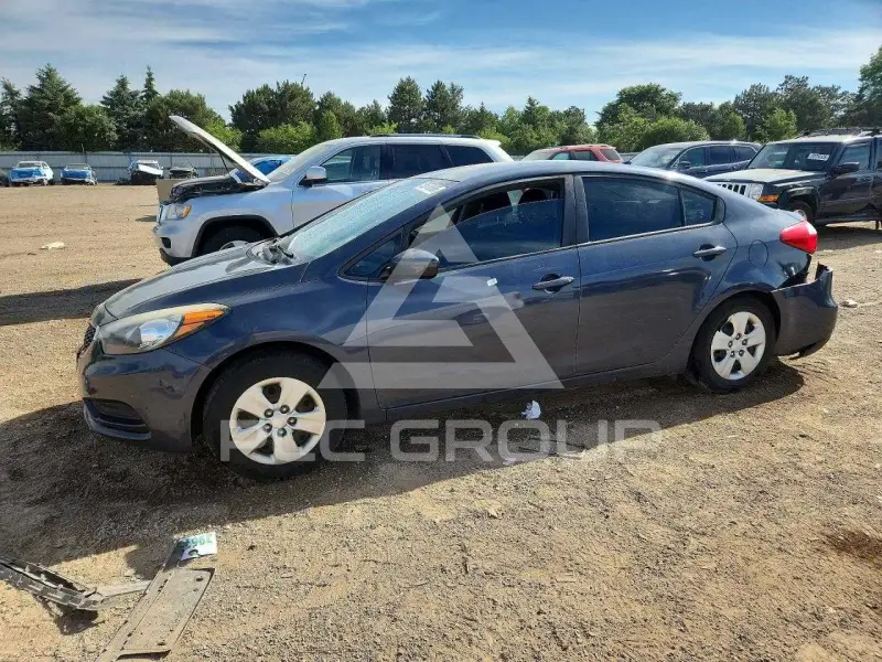 2016 KIA Forte фото