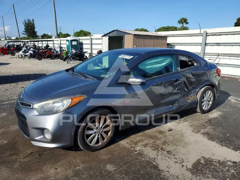 2016 KIA Forte фото