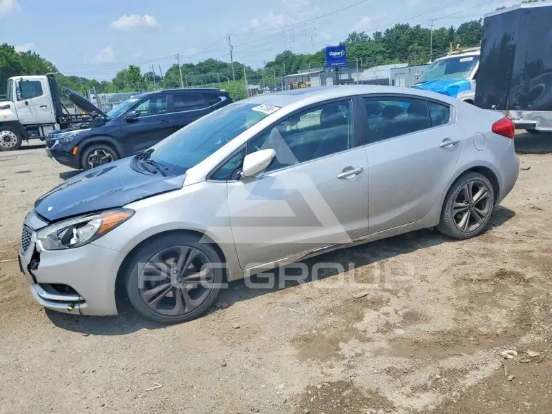 2016 KIA Forte photo