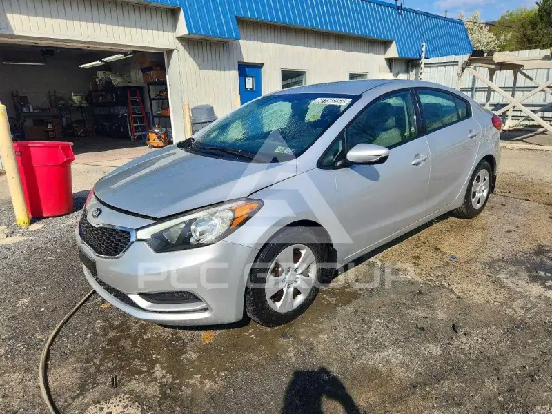 2016 KIA Forte фото