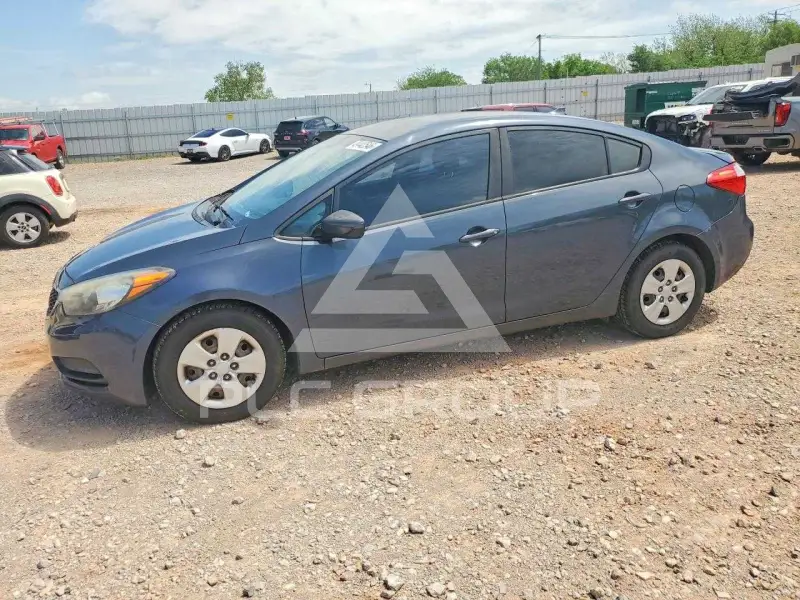 2016 KIA Forte фото