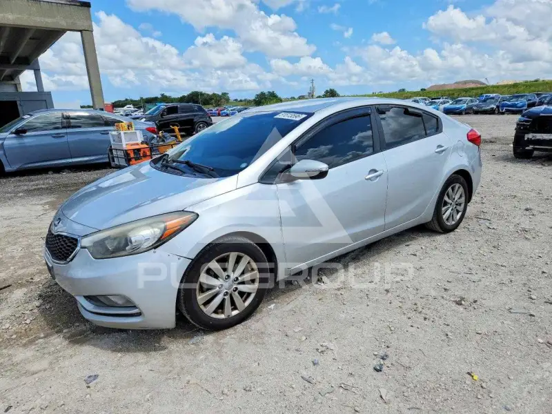 2016 KIA Forte photo