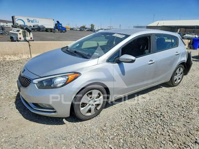 2016 KIA Forte фото