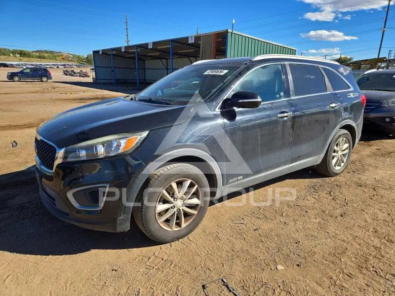 2016 KIA Sorento photo