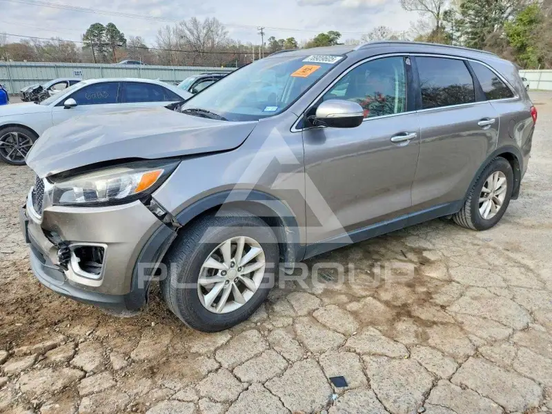 2016 KIA Sorento photo