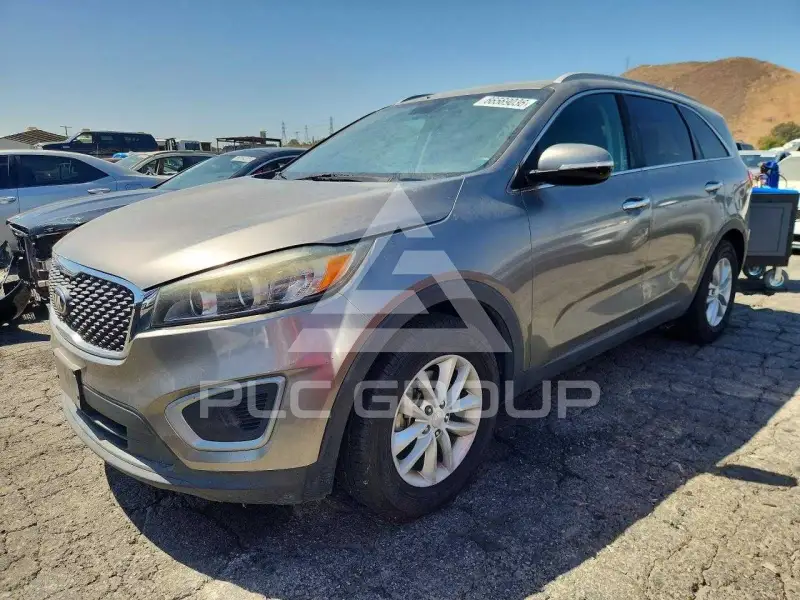 2016 KIA Sorento photo